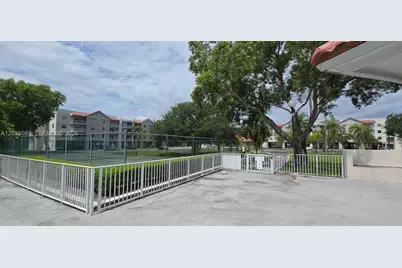 8200 SW 210th St #212, Cutler Bay, FL 33189 - Photo 37