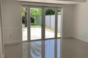 2025 SW 84th Ct, Miami, FL 33155 - Photo 13
