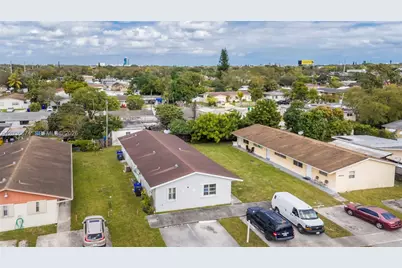 6331 Pierce St #1, Hollywood, FL 33024 - Photo 19