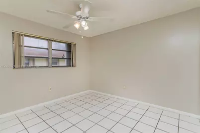 6331 Pierce St #1, Hollywood, FL 33024 - Photo 7