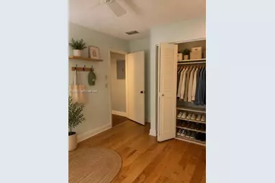3380 Lucerne Park Dr #4B, Greenacres, FL 33467 - Photo 9