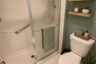 3380 Lucerne Park Dr, Greenacres, FL 33467 - Photo 7