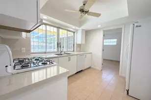 11711 NW 29th St, Sunrise, FL 33323 - Photo 7