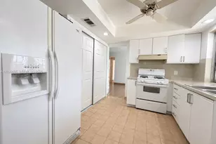 11711 NW 29th St, Sunrise, FL 33323 - Photo 9