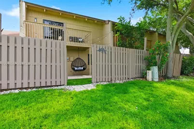 2152 SW 81st Way, Davie, FL 33324 - Photo 47