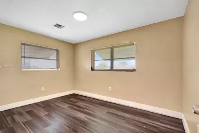7953 Panama St, Miramar, FL 33023 - Photo 5