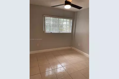7510 SW 152nd Ave #B202, Miami, FL 33193 - Photo 5