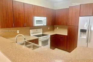 568 NE 35th Ave, Homestead, FL 33033 - Photo 7