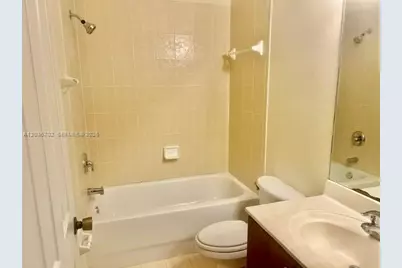568 NE 35th Ave, Homestead, FL 33033 - Photo 21