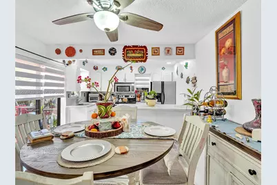 3483 SW 52nd Ave, Pembroke Park, FL 33023 - Photo 9