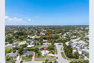 15398 Garfield Dr, Homestead, FL 33033 - Photo 9