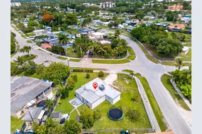 15398 Garfield Dr, Homestead, FL 33033 - Photo 7