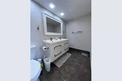 301 SE 3rd St #204, Dania Beach, FL 33004 - Photo 17