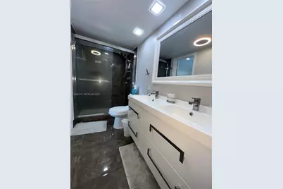 301 SE 3rd St #204, Dania Beach, FL 33004 - Photo 17