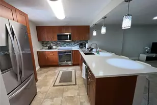 301 SE 3rd St, Dania Beach, FL 33004 - Photo 23