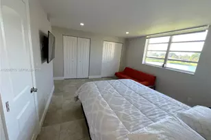 301 SE 3rd St, Dania Beach, FL 33004 - Photo 15