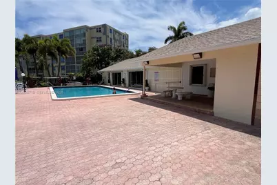 301 SE 3rd St #204, Dania Beach, FL 33004 - Photo 33
