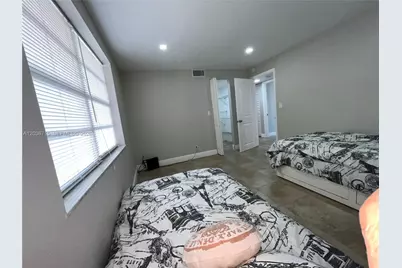 301 SE 3rd St #204, Dania Beach, FL 33004 - Photo 11