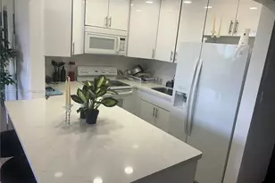 820 NW 87th Ave, Miami, FL 33172 - Photo 3