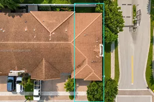 678 NE 33rd Terrace, Homestead, FL 33033 - Photo 3