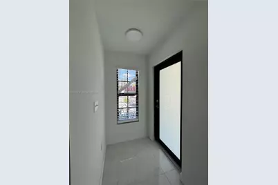 1457 NW 2nd Ave #1, Florida City, FL 33034 - Photo 3