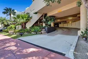 2555 Collins Ave, Miami Beach, FL 33140 - Photo 65