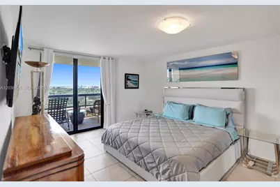 2555 Collins Ave #1508, Miami Beach, FL 33140 - Photo 23