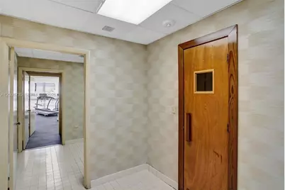 2555 Collins Ave #1508, Miami Beach, FL 33140 - Photo 39
