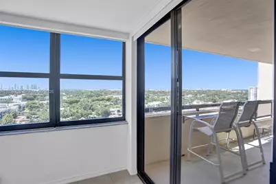 2555 Collins Ave #1508, Miami Beach, FL 33140 - Photo 13