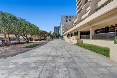 2555 Collins Ave #1508, Miami Beach, FL 33140 - Photo 51