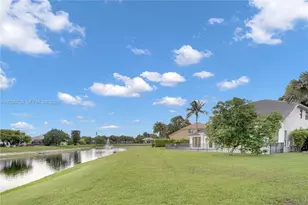 22281 Tupelo Pl, Boca Raton, FL 33428 - Photo 33