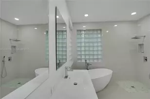 22281 Tupelo Pl, Boca Raton, FL 33428 - Photo 15