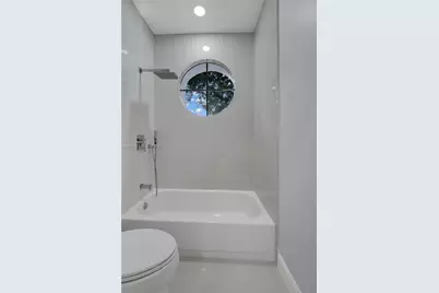 22281 Tupelo Pl, Boca Raton, FL 33428 - Photo 13
