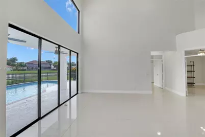 22281 Tupelo Pl, Boca Raton, FL 33428 - Photo 31
