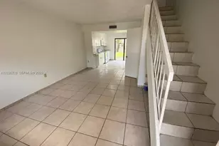 1813 SW 107th Ave, Miami, FL 33165 - Photo 5