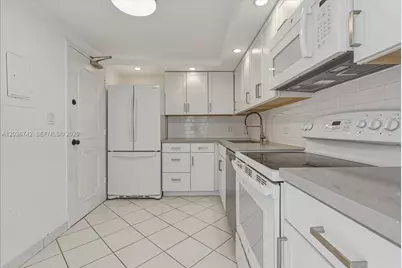 9381 E Bay Harbor Dr #404S, Bay Harbor Islands, FL 33154 - Photo 15