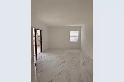 10875 NW 7th St #11-36, Miami, FL 33172 - Photo 5