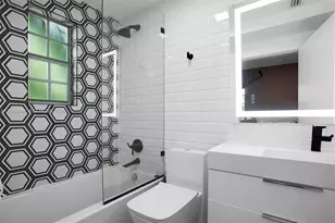 901 3rd St, Miami Beach, FL 33139 - Photo 3