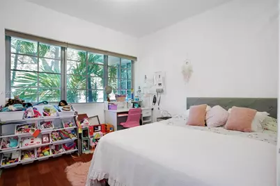 901 3rd St #3, Miami Beach, FL 33139 - Photo 5