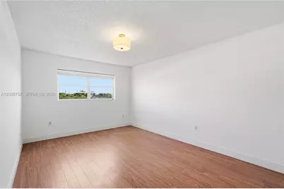 7150 Indian Creek Dr #402, Miami Beach, FL 33141 - Photo 9