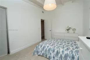 1260 NE 153rd St, North Miami Beach, FL 33162 - Photo 9
