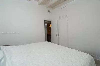 1260 NE 153rd St, North Miami Beach, FL 33162 - Photo 11