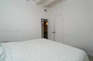 1260 NE 153rd St, North Miami Beach, FL 33162 - Photo 11