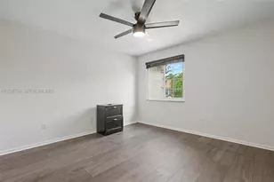 10994 Neptune Dr, Cooper City, FL 33026 - Photo 37