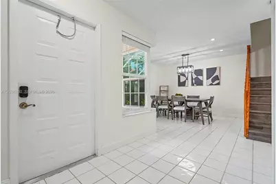10994 Neptune Dr, Cooper City, FL 33026 - Photo 9