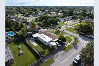 10431 SW 93rd St, Miami, FL 33176 - Photo 41