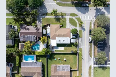 10431 SW 93rd St, Miami, FL 33176 - Photo 43