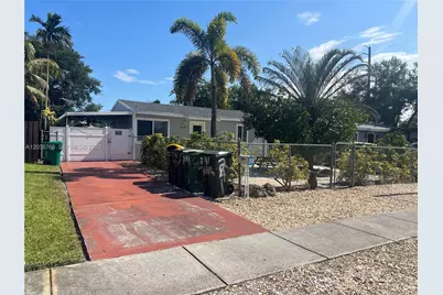 241 SW 3rd Ter #0, Dania Beach, FL 33004 - Photo 3