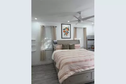 2432 SW 99th Way, Miramar, FL 33025 - Photo 5