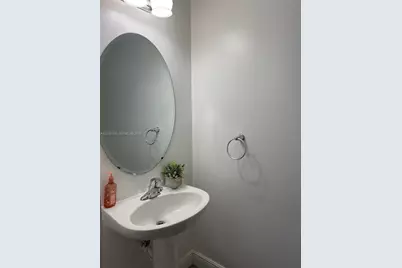 2432 SW 99th Way, Miramar, FL 33025 - Photo 9